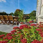 Grand 15 Personnes, 9 Chambres, 100km De Paris En Exclusivite *