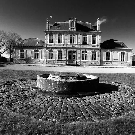 Nyaraló Grand 15 Personnes, 9 Chambres, 100km De Paris En Exclusivite