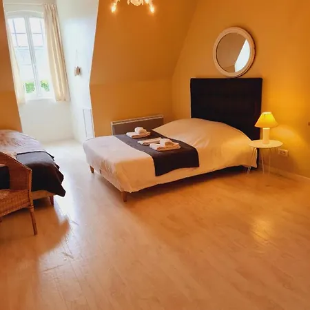 Grand Gite 15 Personnes, 9 Chambres, 100Km De Paris En Exclusivite Holiday home *