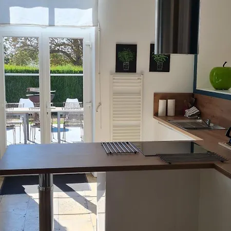 Grand 15 Personnes, 9 Chambres, 100km De Paris En Exclusivite