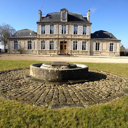 Nyaraló Grand 15 Personnes, 9 Chambres, 100km De Paris En Exclusivite *